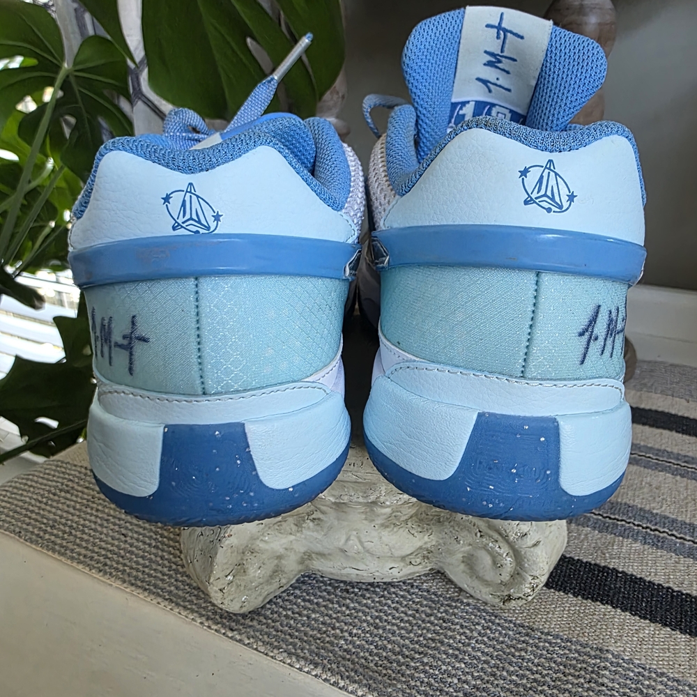 Nike Ja Se 1 Kids Blue and Silver Sneakers Size 6.5 - Picture 4 of 10
